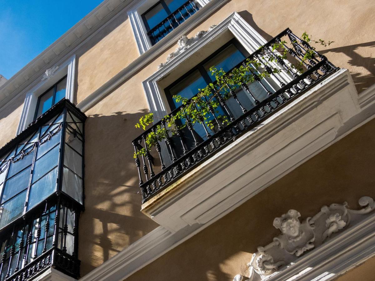 Pajaro Rebelde Bed and Breakfast Sevilla Exteriör bild